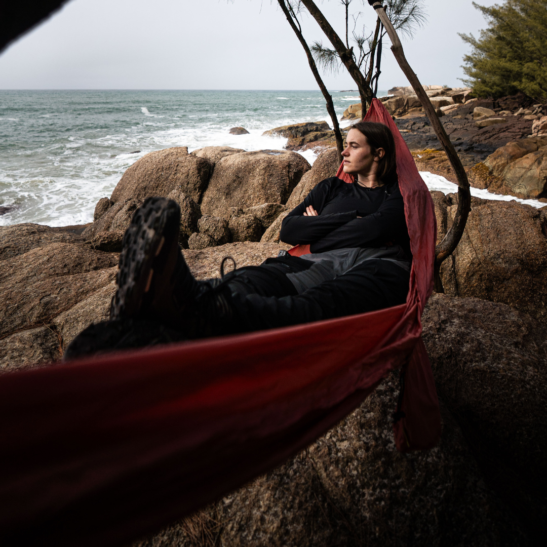 Mulheres podem viajar sozinhas sim, confira essas dicas